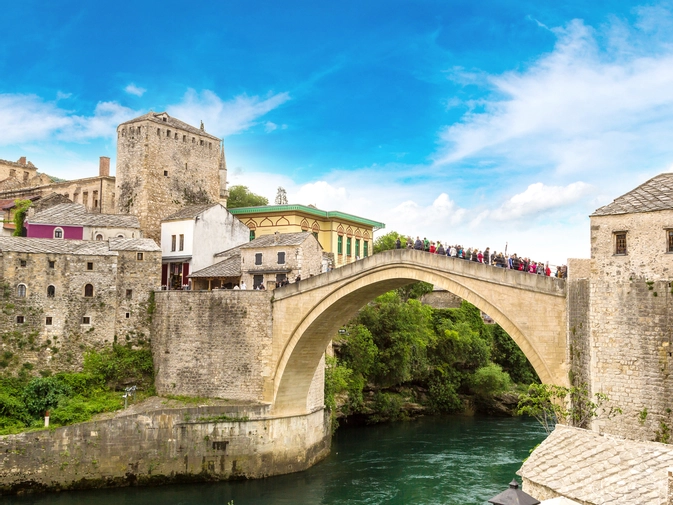 BAŞTANBAŞA BALKAN MASALI